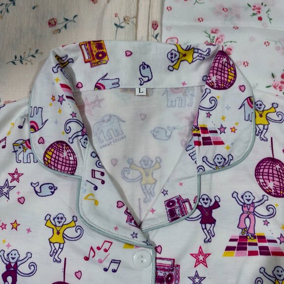 Roller Rabbit Party Pajama Set - Picture 3 of 8